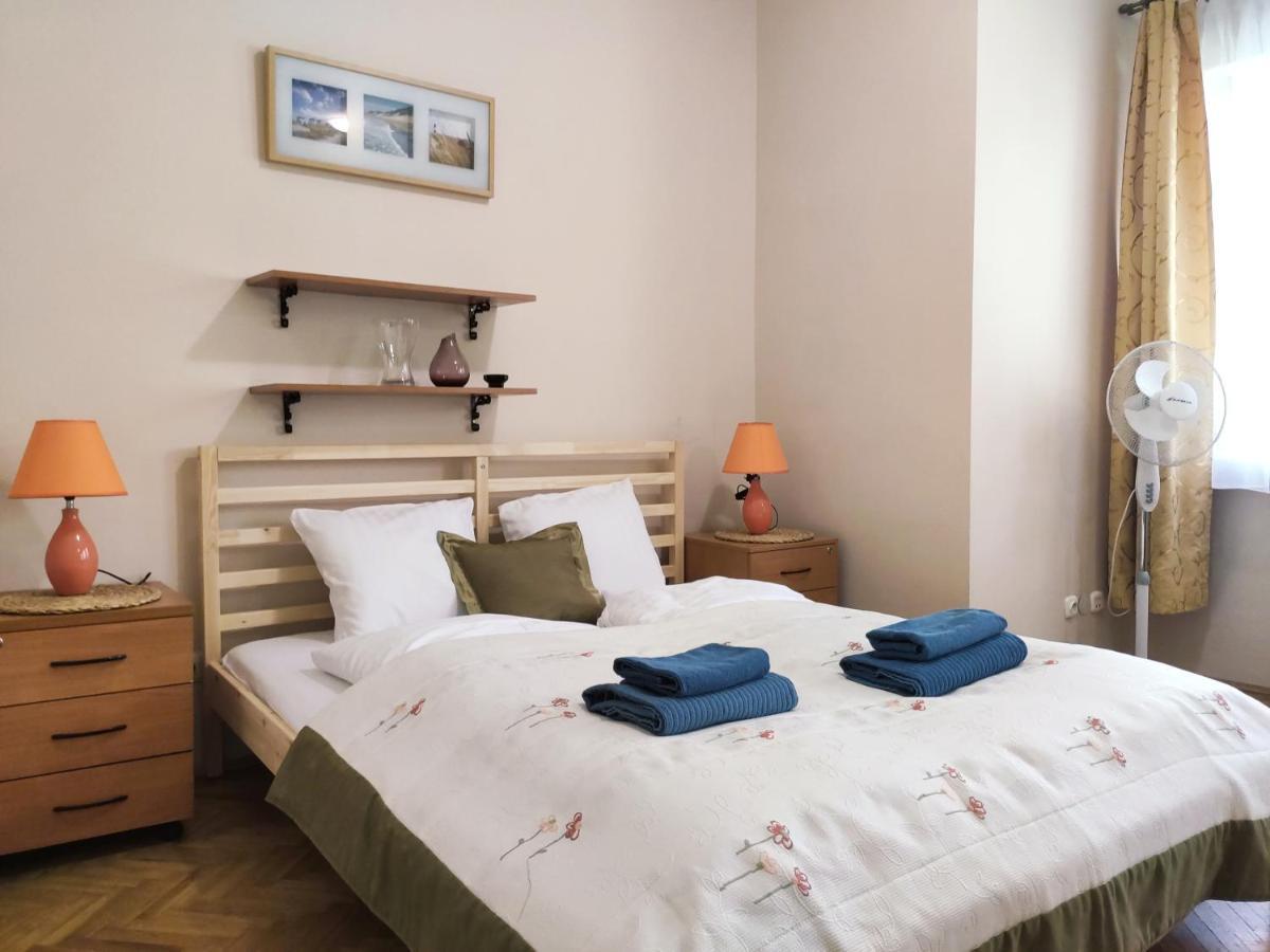 Plac Nowy 8A By Homeprime كراكوفيا المظهر الخارجي الصورة